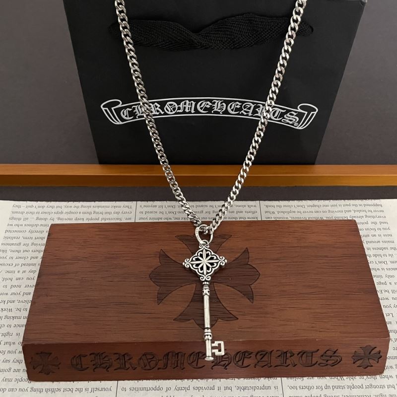 Ch**me He**ts necklaces